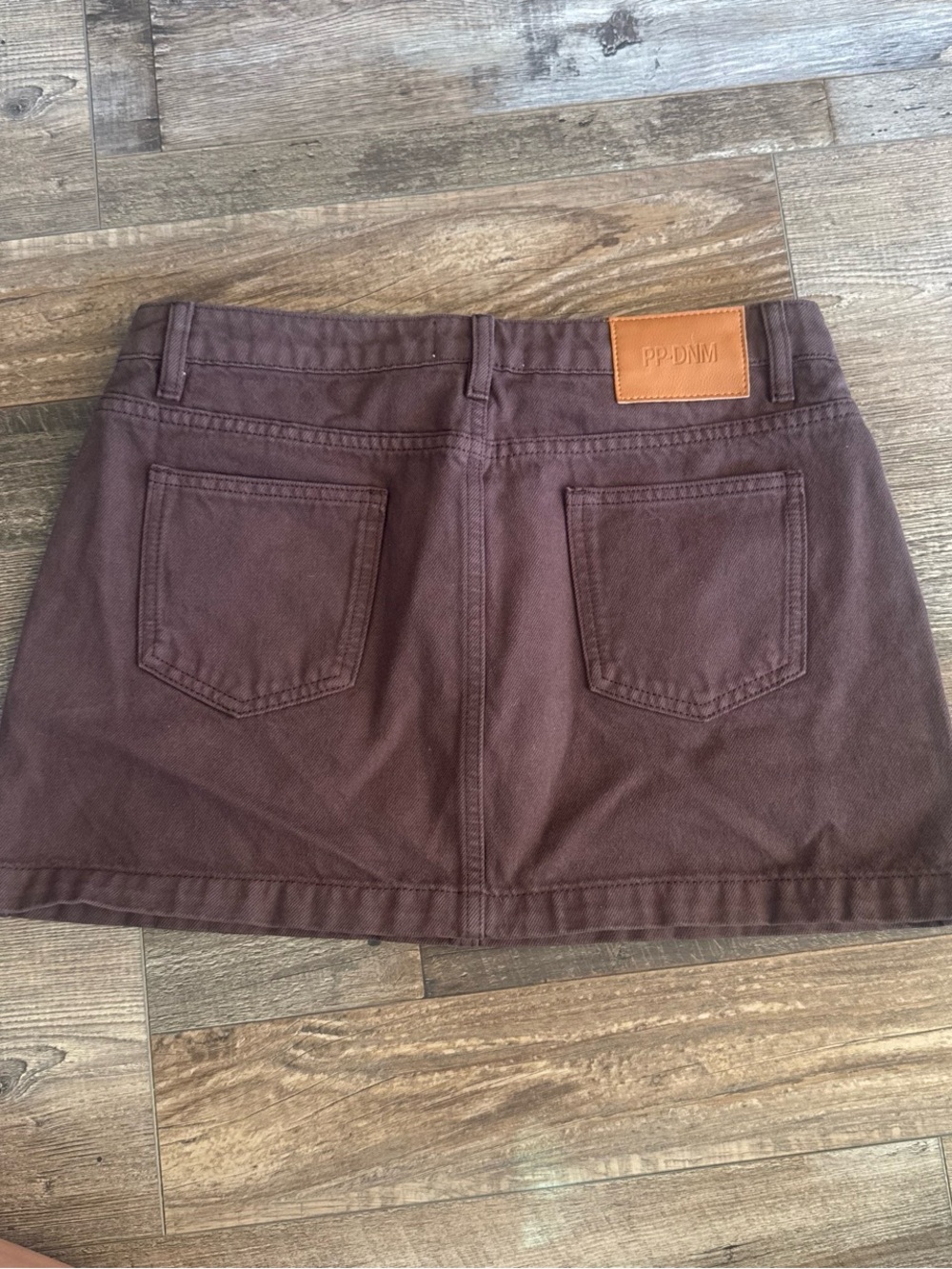 Nicolina Low Rise Denim Mini Skirt Washed
Brown from Princess Polly - Picture 4 of 5